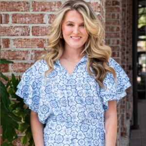 New With Tags Sail To Sable Blue Medallion Top, Size Small